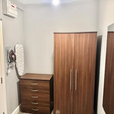 Modern En-Suite Rooms By Finsbury Park Station 8 Mins To King'S Cross By Tube Londra Esterno foto