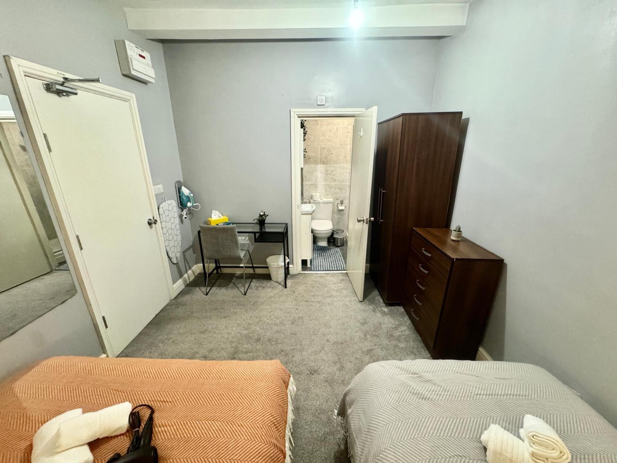 Modern En-Suite Rooms By Finsbury Park Station 8 Mins To King'S Cross By Tube Londra Esterno foto