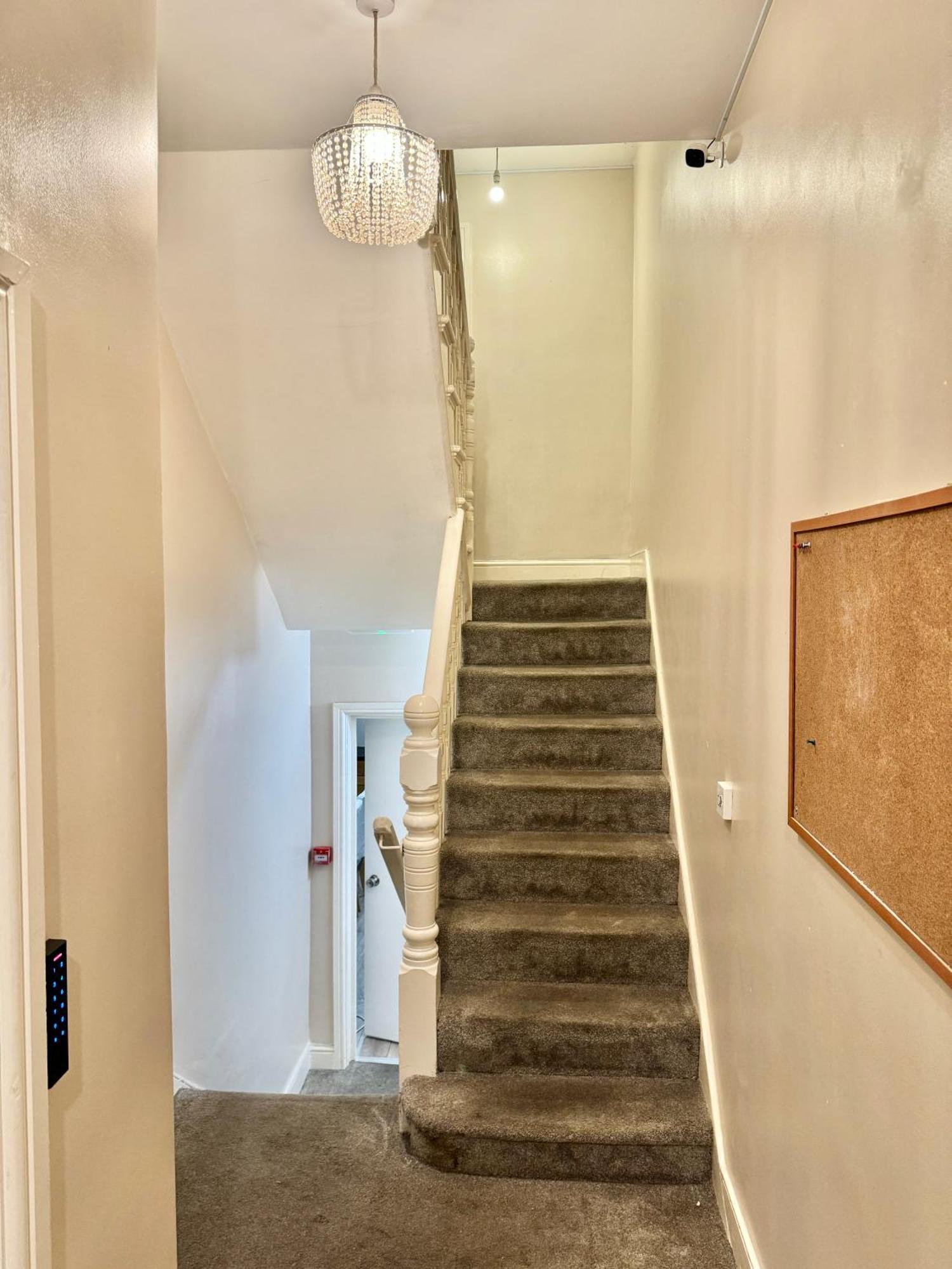 Modern En-Suite Rooms By Finsbury Park Station 8 Mins To King'S Cross By Tube Londra Esterno foto